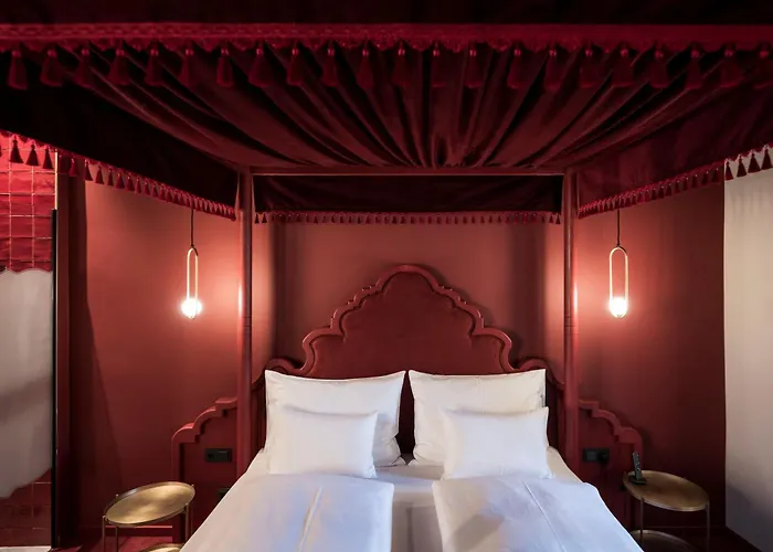 Altstadthotel Weißes Kreuz - In der Fußgängerzone